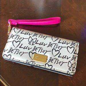 Betsey Johnson wallet